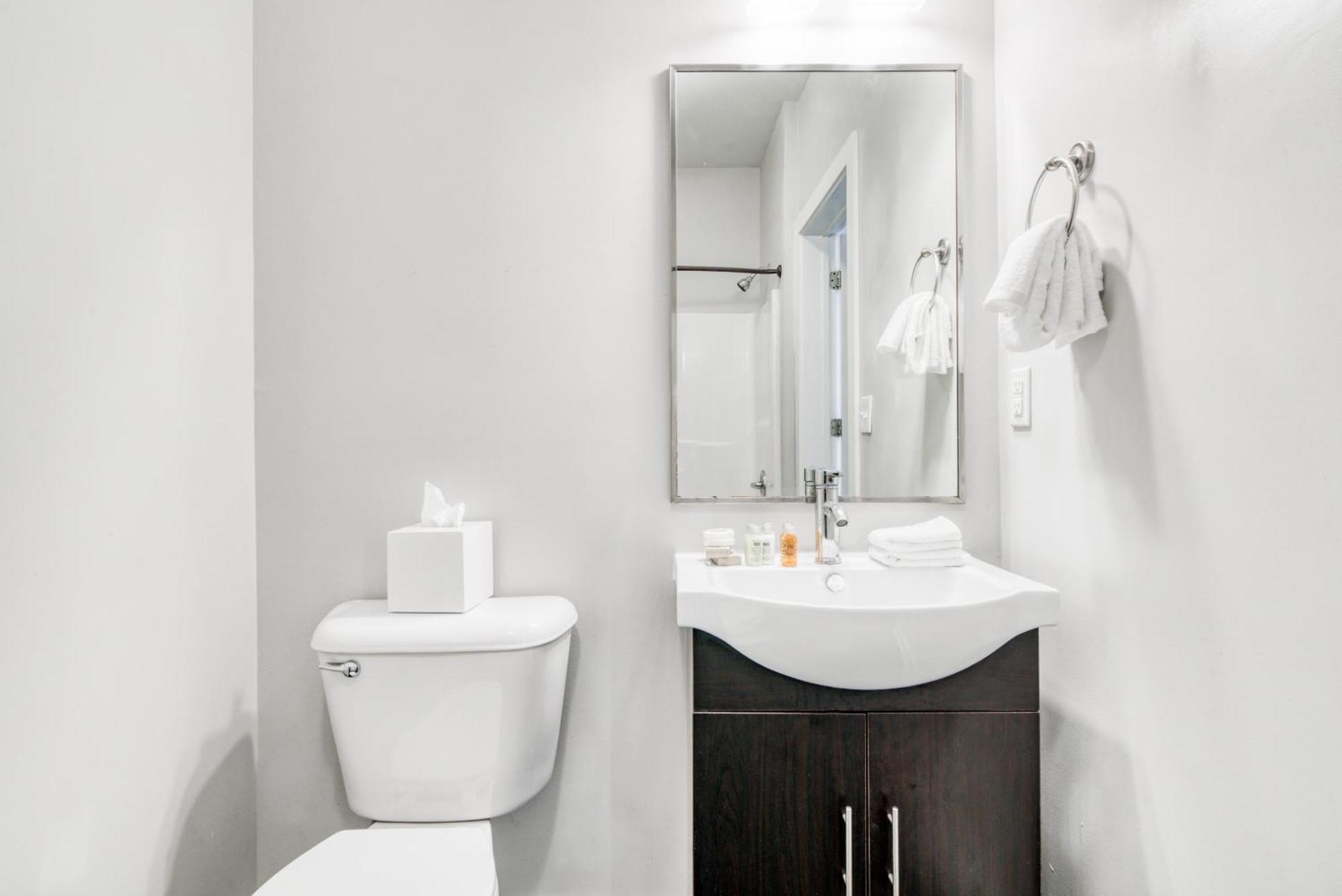 Cozysuites Music Row Bold 1Br W Free Parking Nashville Esterno foto