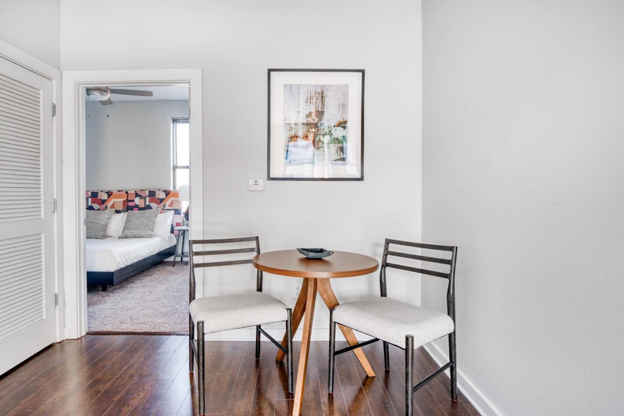 Cozysuites Music Row Bold 1Br W Free Parking Nashville Esterno foto